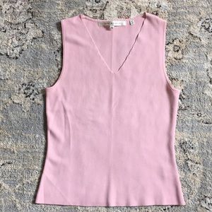Max Studio sleeveless shirt